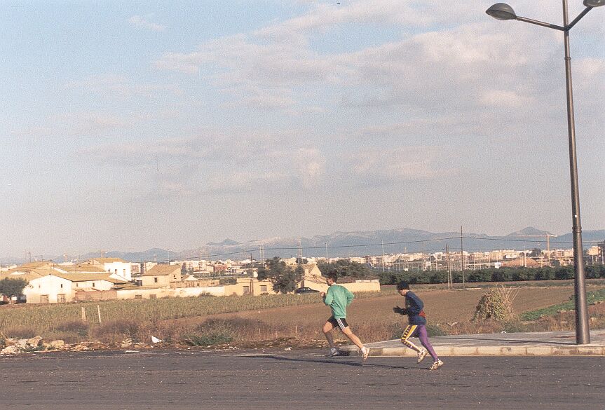 La Sierra Calderona desde Valencia (al centro de la imagen el pico de Rebalsadors)